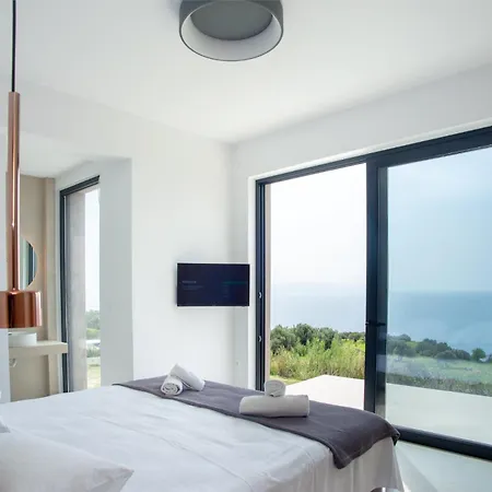 Sea Whisper With Private Pool & Panoramic Sea View Villa Plateies