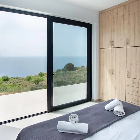 ヴィラ Sea Whisper With Private Pool & Panoramic Sea View Plateies