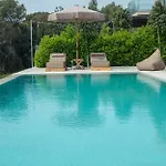 Sea Whisper With Private Pool & Panoramic Sea View וילה