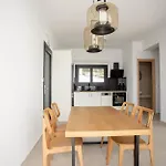 Sea Whisper With Private Pool & Panoramic Sea View וילה Plateies